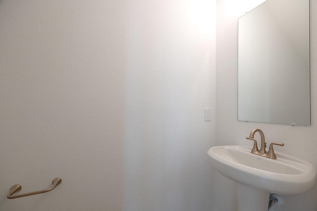 9437 Pacific Crest Ct - Photo 34
