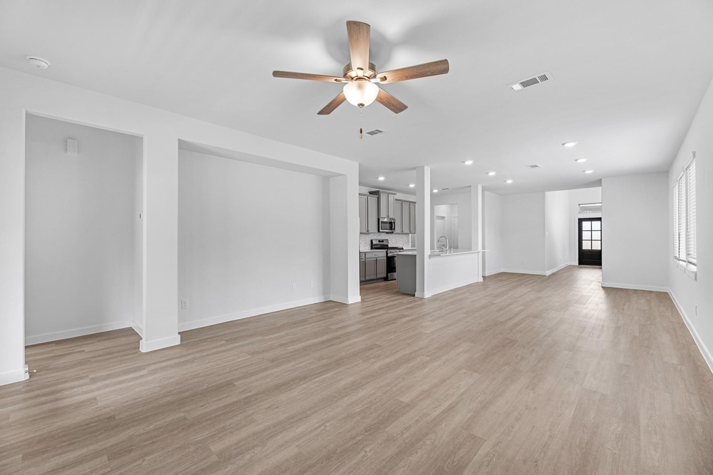 21611 Alberta Forest Circle - Photo 8