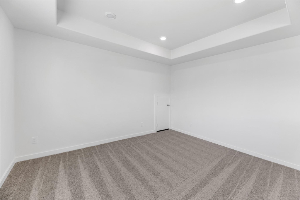 21611 Alberta Forest Circle - Photo 15