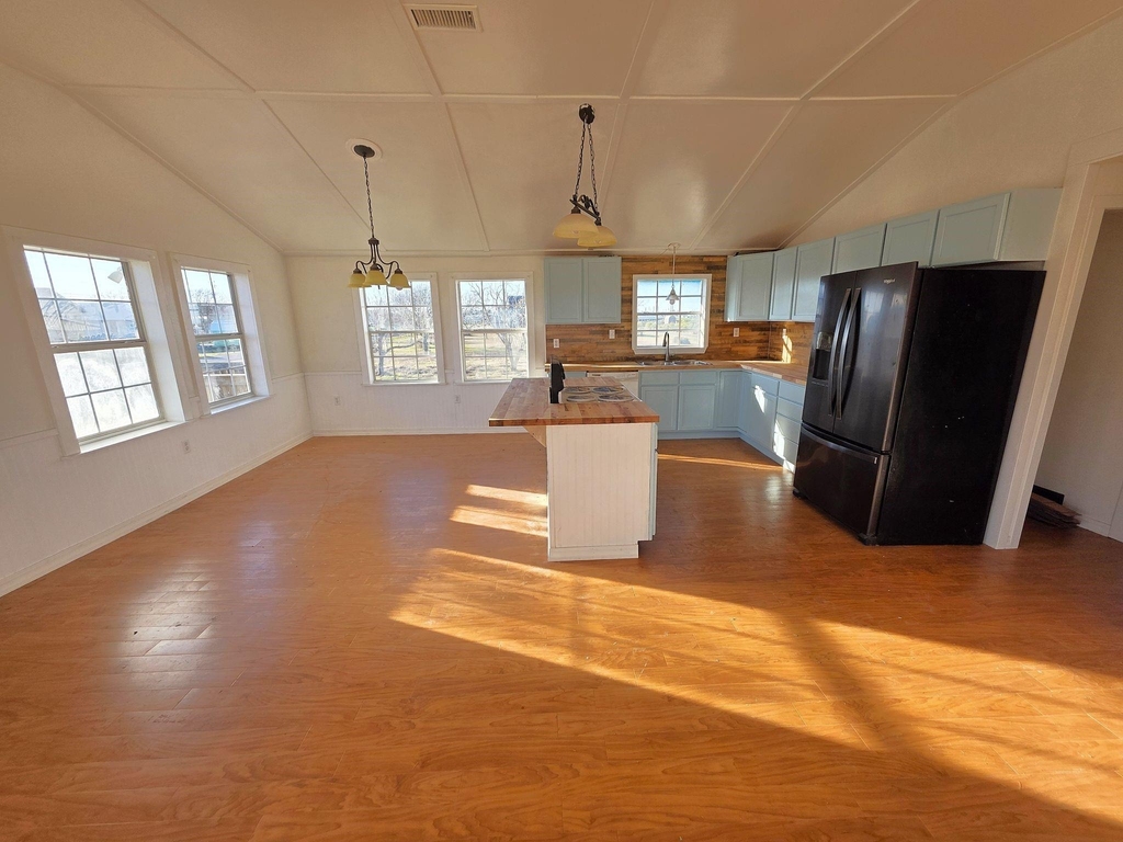 405 Blue Water Boulevard - Photo 11
