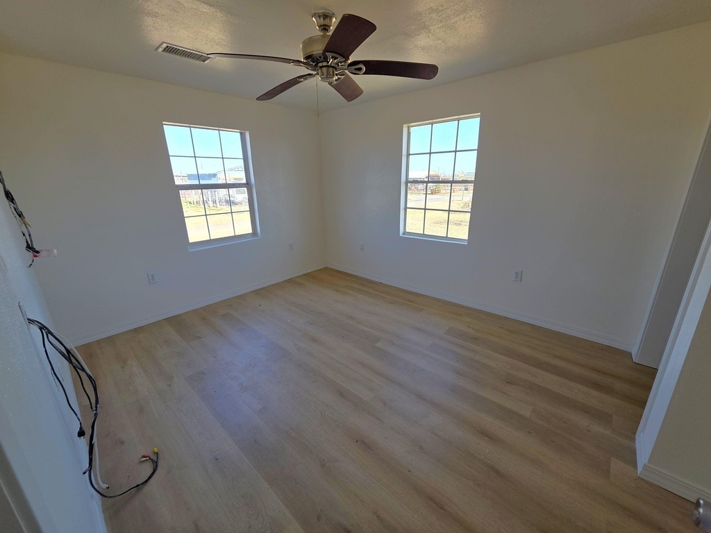 405 Blue Water Boulevard - Photo 19