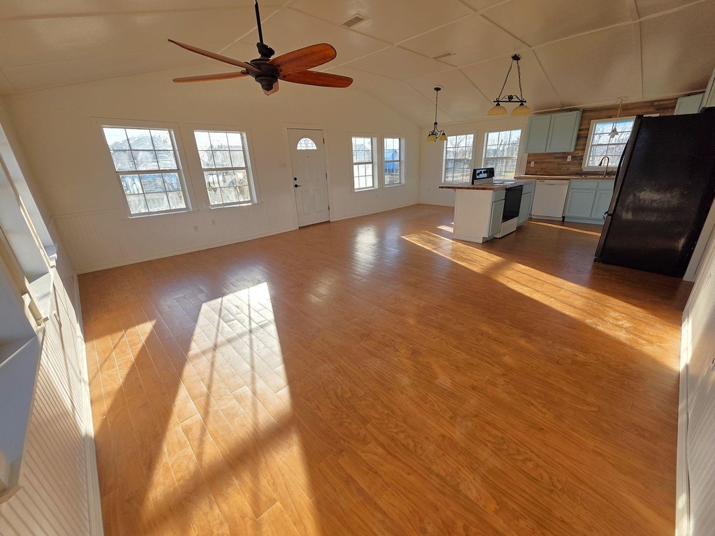 405 Blue Water Boulevard - Photo 10