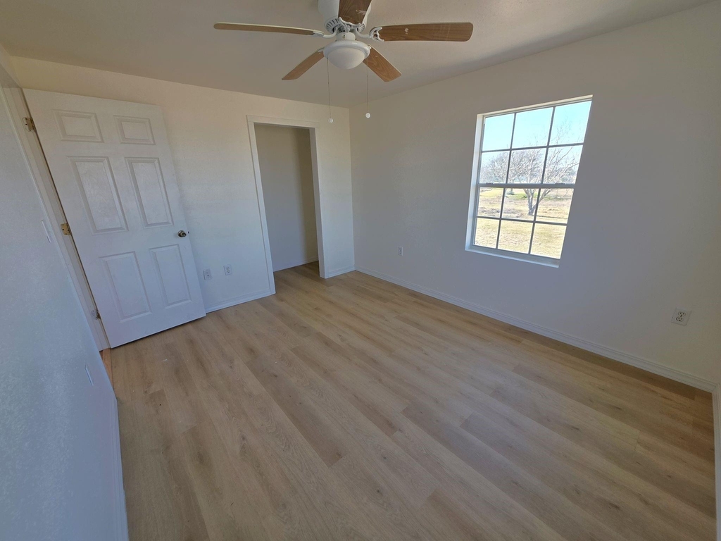 405 Blue Water Boulevard - Photo 18