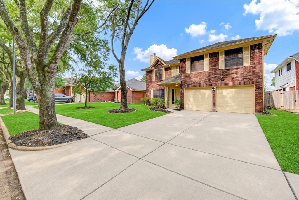 138 W New Meadows Drive - Photo 1