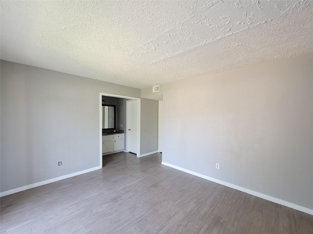 13611 Ravensway - Photo 17