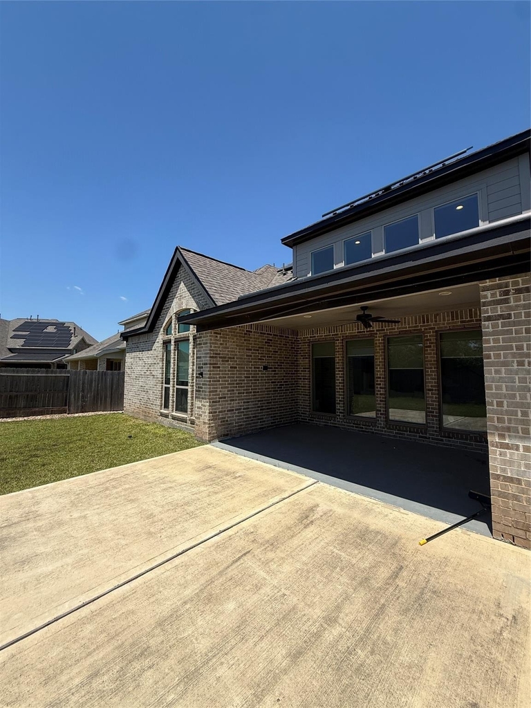 563 Santa Rosa Hills Drive - Photo 40