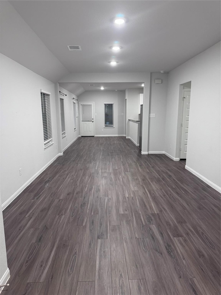 2217 Middle Ridge Drive - Photo 4