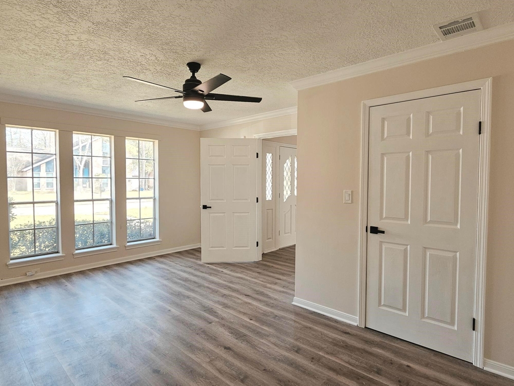 16627 Aldenham Place - Photo 10