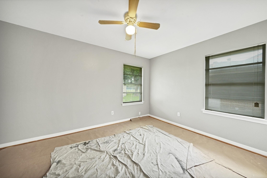 9953 Mango St - Photo 11