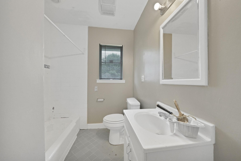 9953 Mango St - Photo 7
