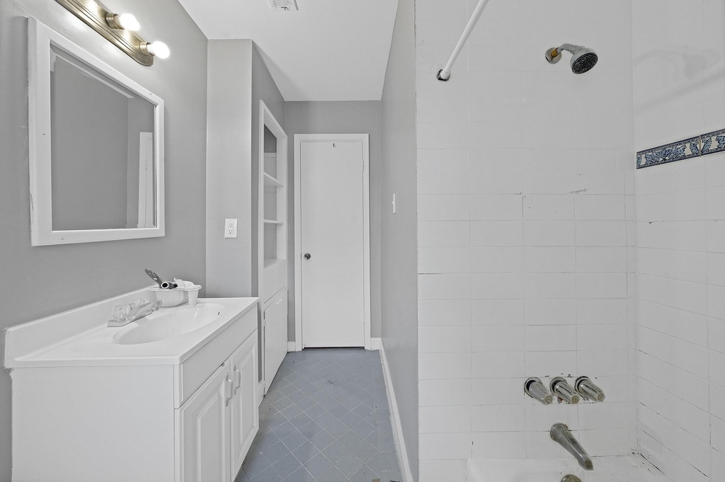 9953 Mango St - Photo 9
