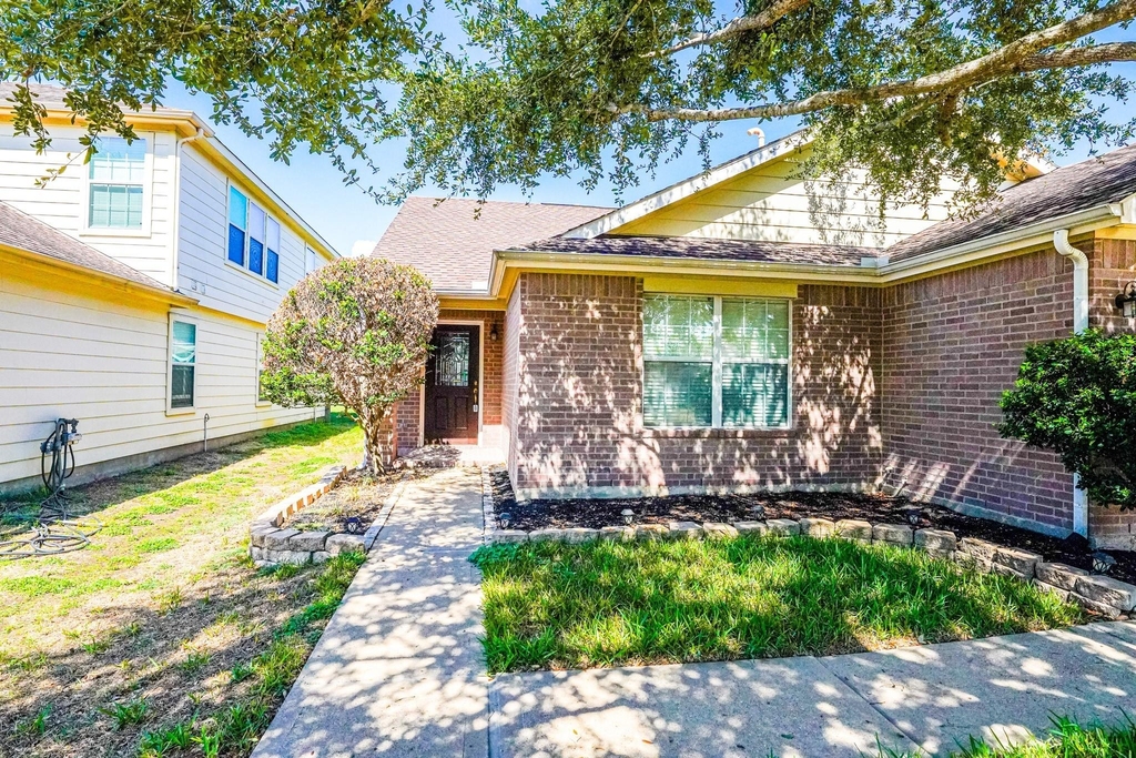 18014 Shady Cypress Lane - Photo 3