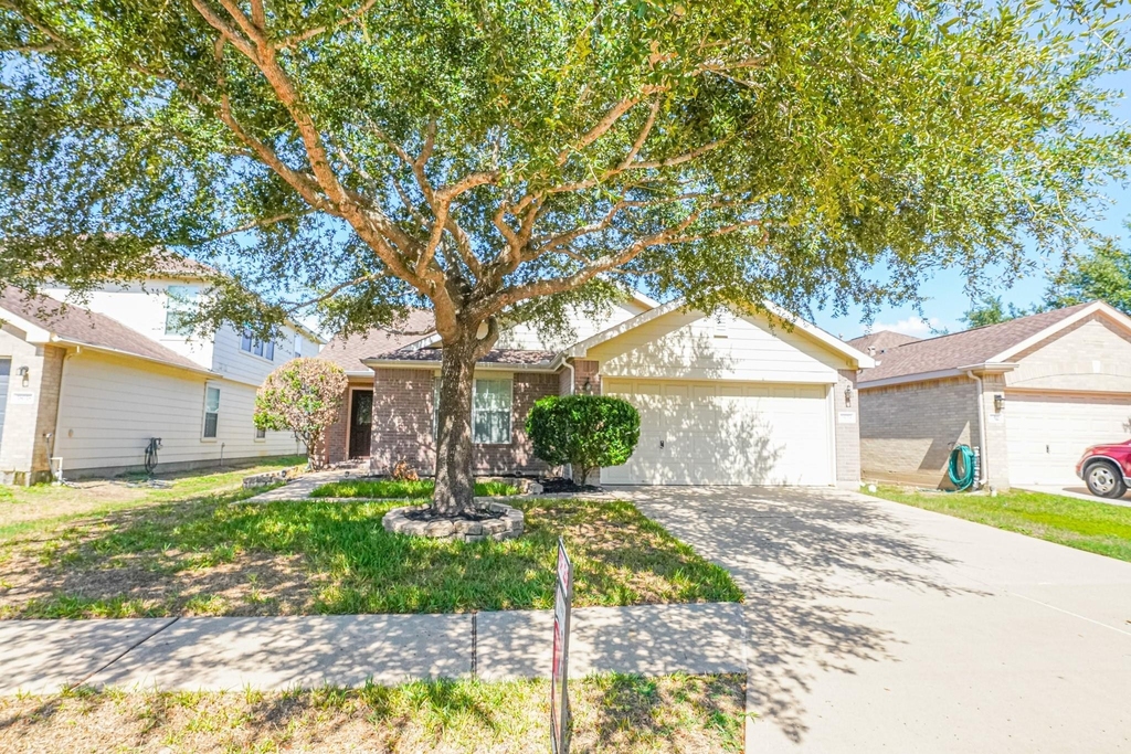 18014 Shady Cypress Lane - Photo 0