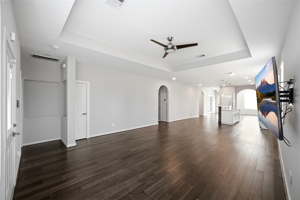 605 Dumble Street - Photo 12