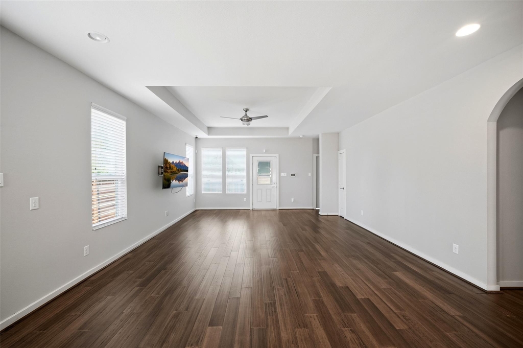 605 Dumble Street - Photo 15