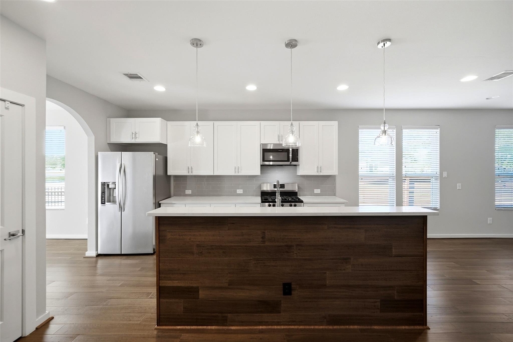 605 Dumble Street - Photo 20