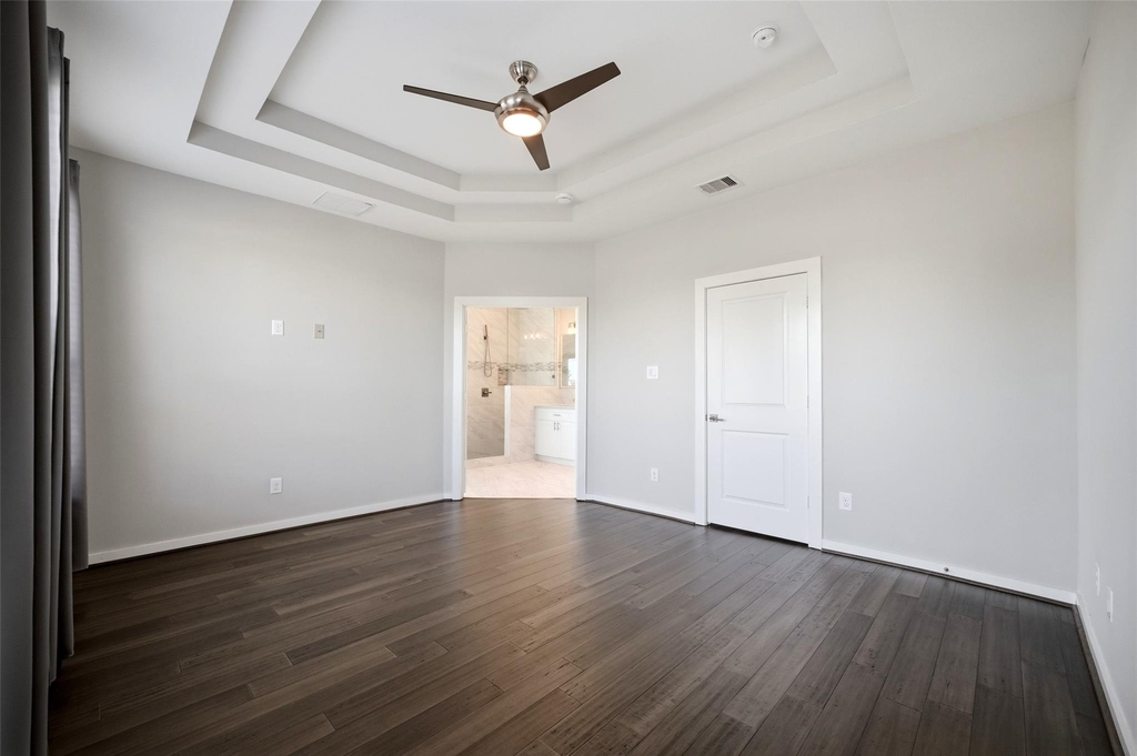 605 Dumble Street - Photo 22