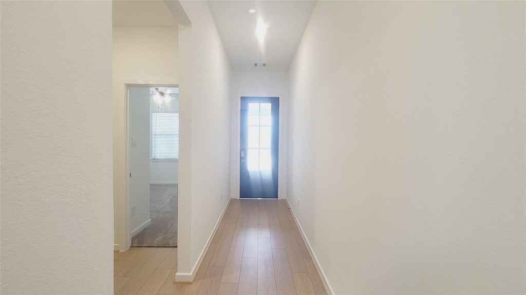 21523 Banpo Bend Drive - Photo 2