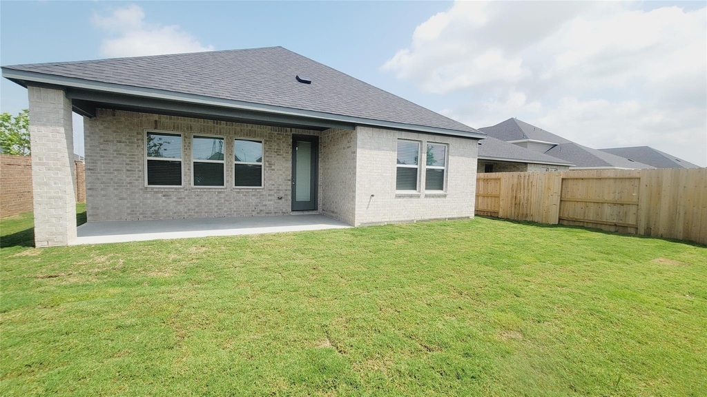 21523 Banpo Bend Drive - Photo 30
