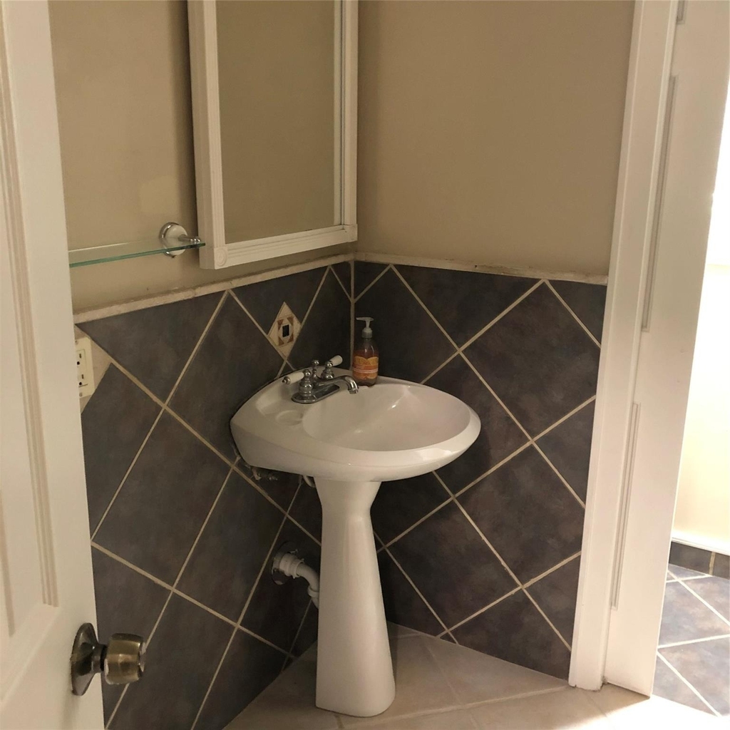 13426 Conklin Lane - Photo 10