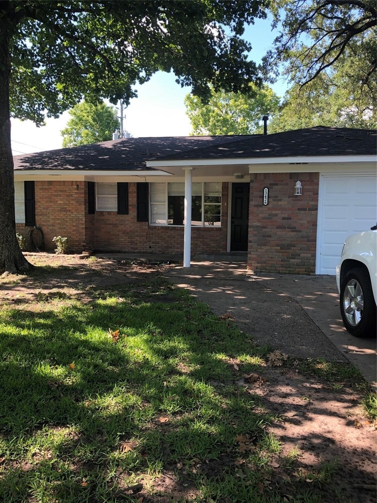 13426 Conklin Lane - Photo 0