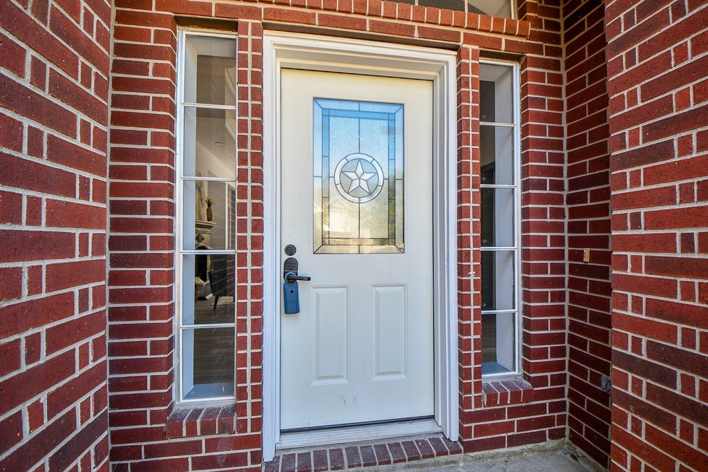 20011 Polly Creek Way - Photo 2