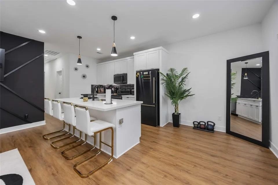 205 Bolden Street - Photo 0