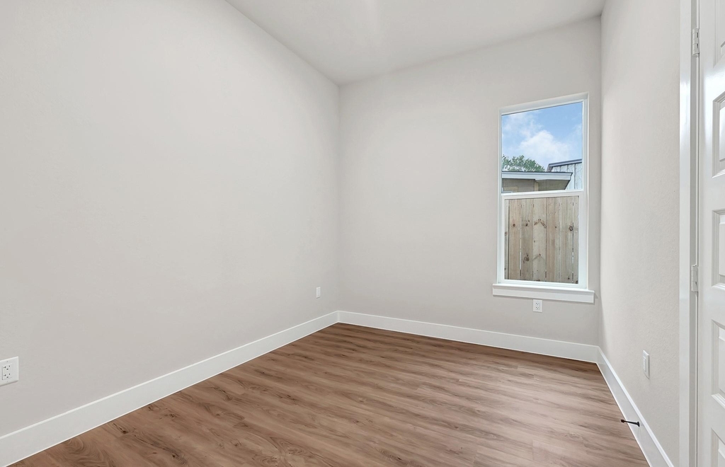 112 S San Jacinto Street - Photo 6