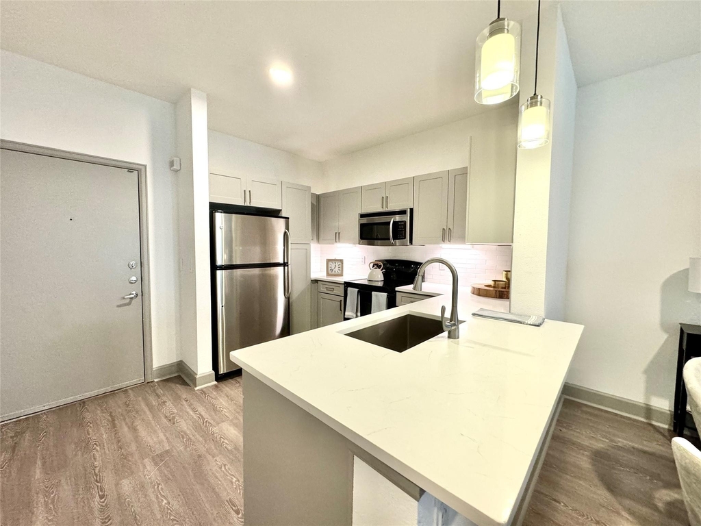 3333 Weslayan Street - Photo 6