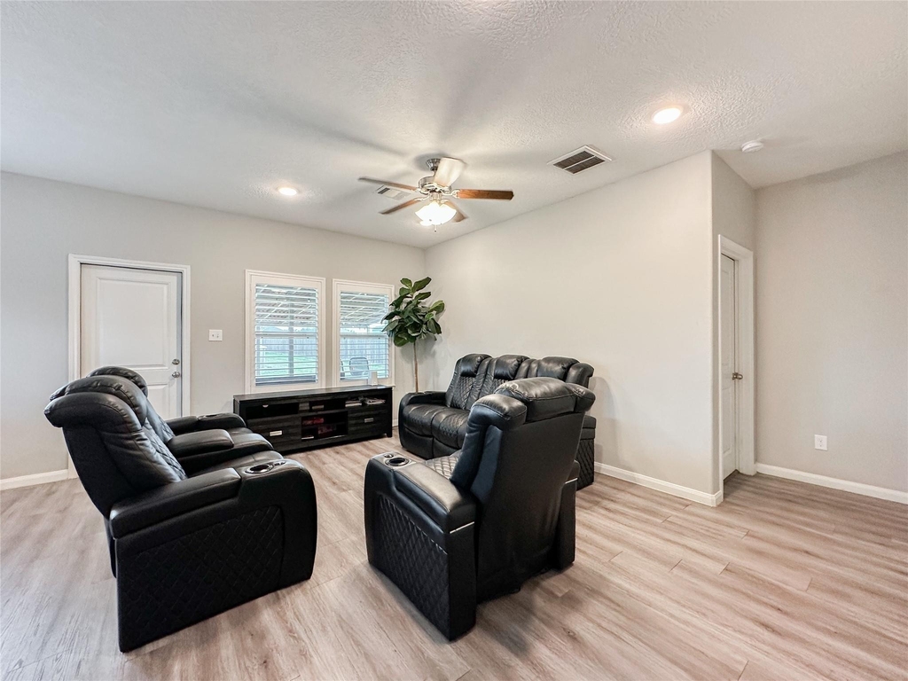 727 Road 5105 - Photo 21