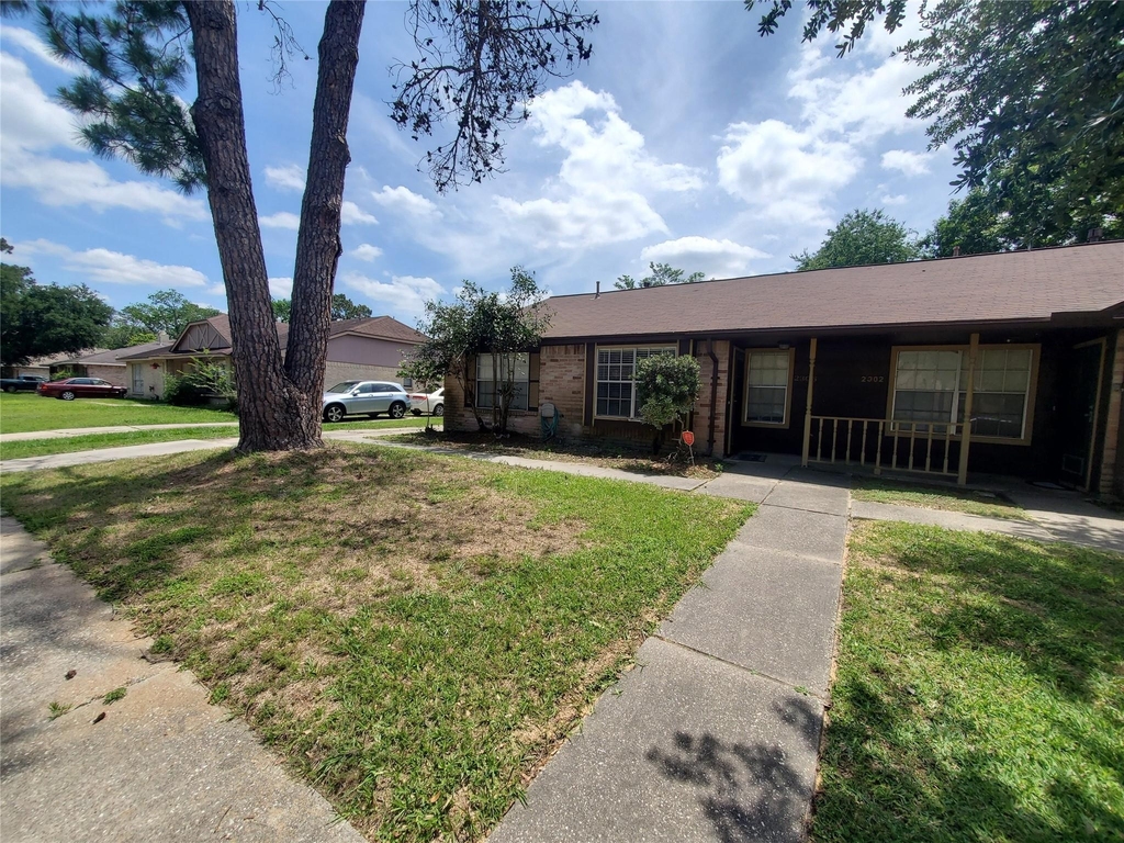 2306 Spring Dusk Lane - Photo 0