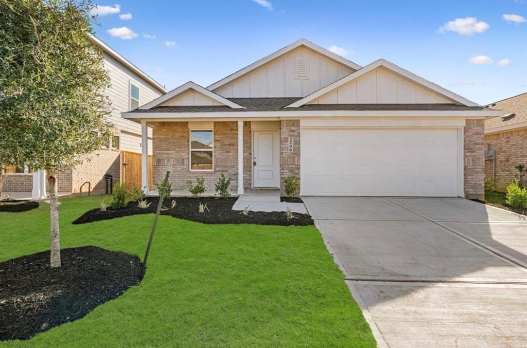 2706 Pebble Whisper Drive - Photo 0