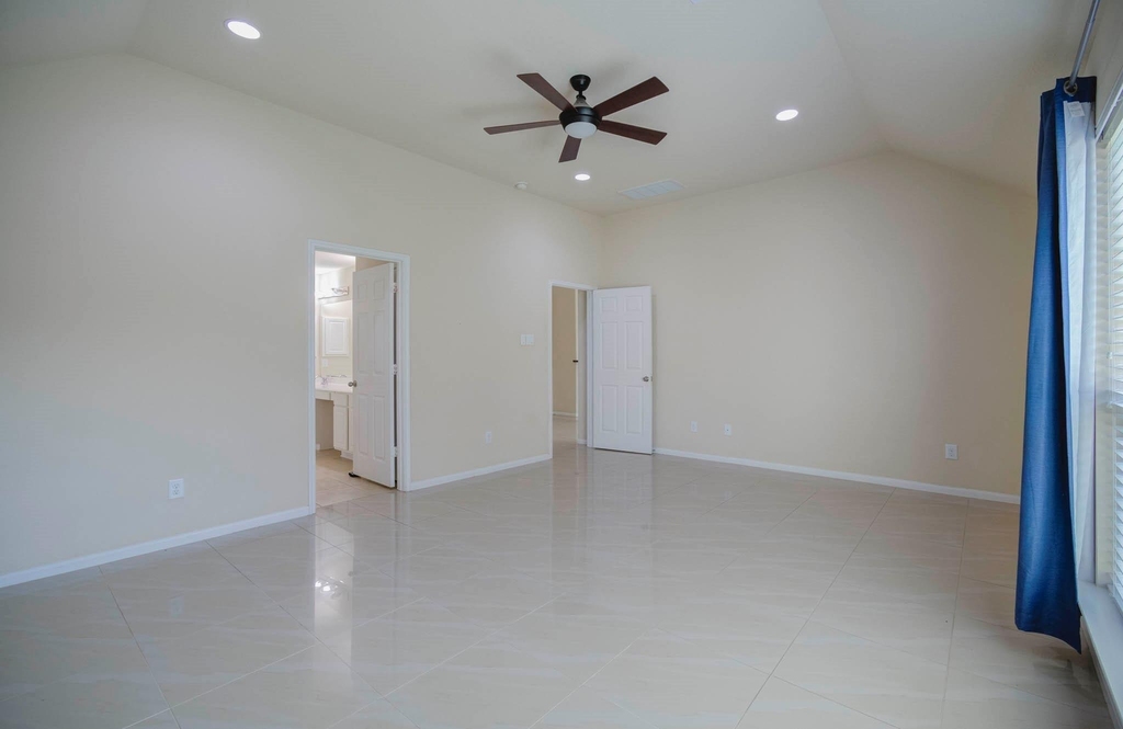 15115 Russet Bend Lane - Photo 35