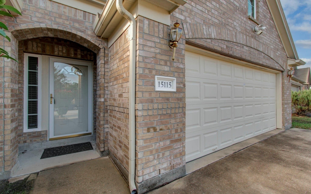 15115 Russet Bend Lane - Photo 4