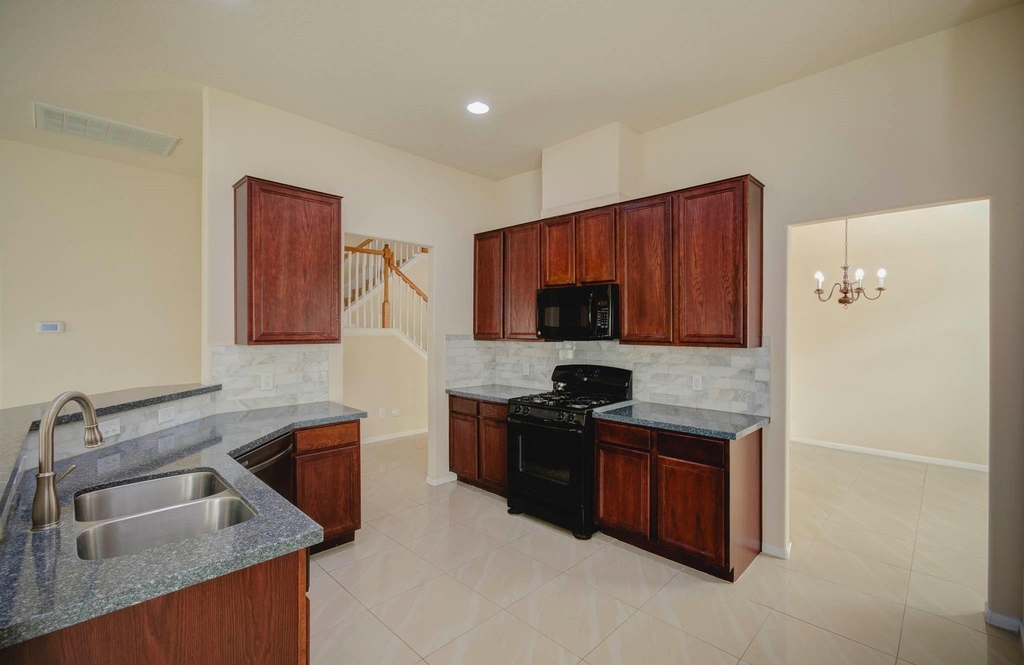 15115 Russet Bend Lane - Photo 24