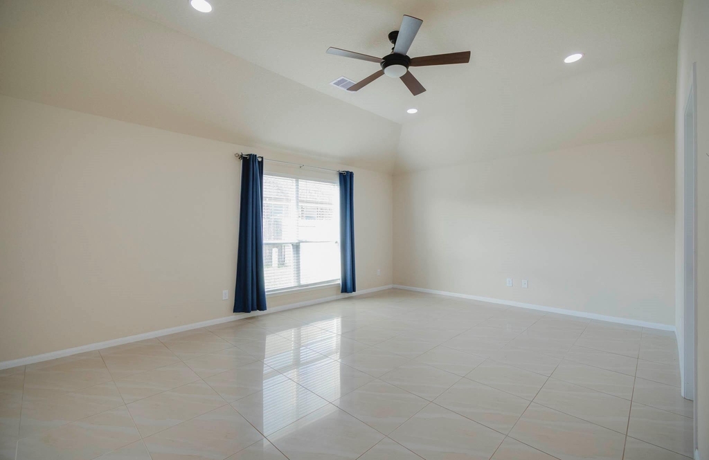 15115 Russet Bend Lane - Photo 34