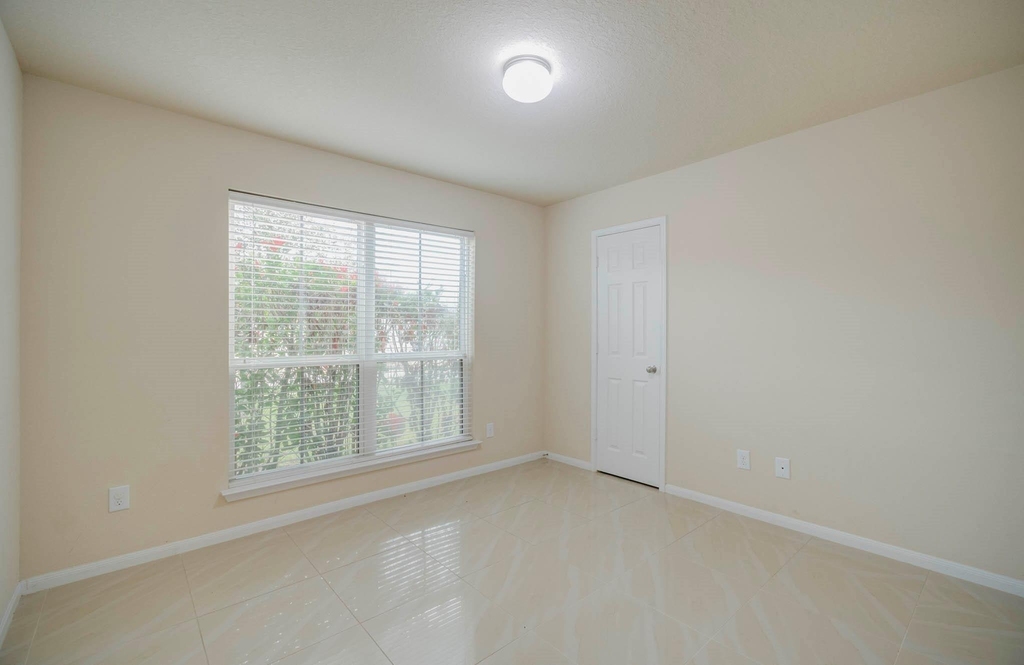 15115 Russet Bend Lane - Photo 6