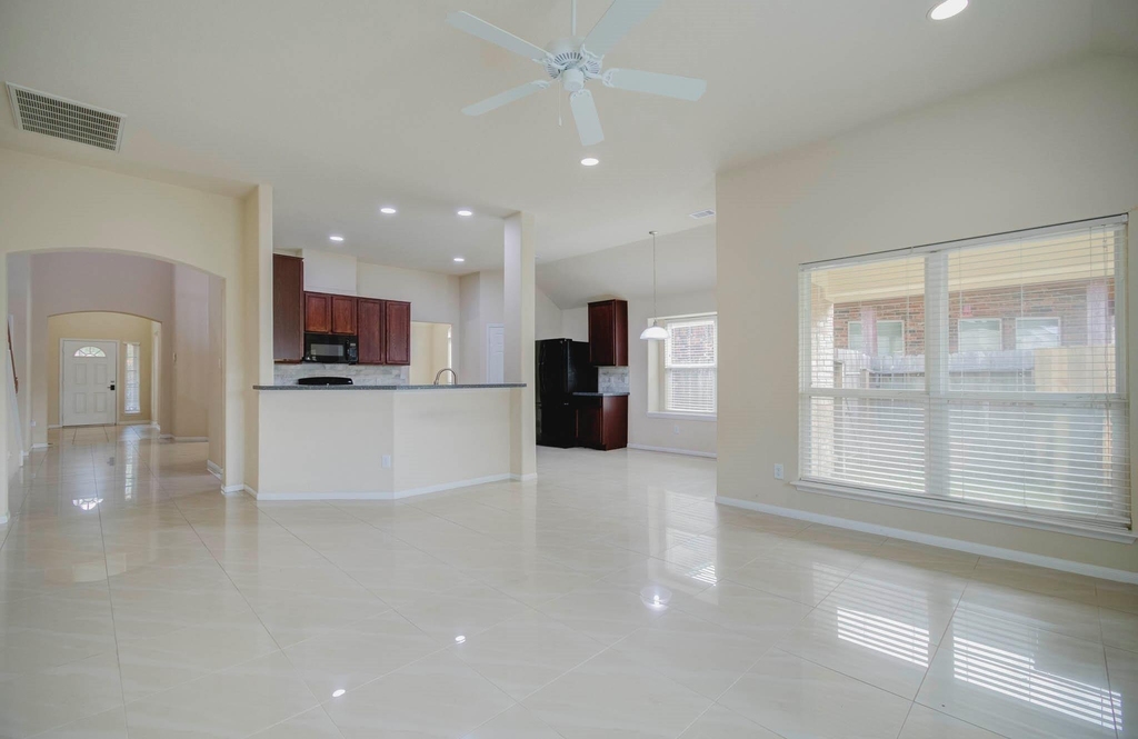 15115 Russet Bend Lane - Photo 19