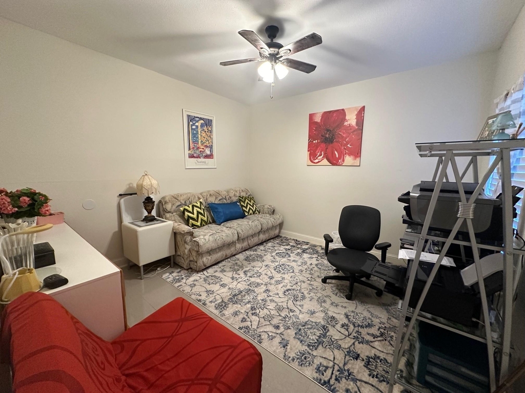 9809 Richmond Ave, Unit J-12 - Photo 11