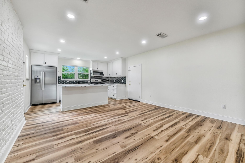 4712 33rd Street - Photo 12