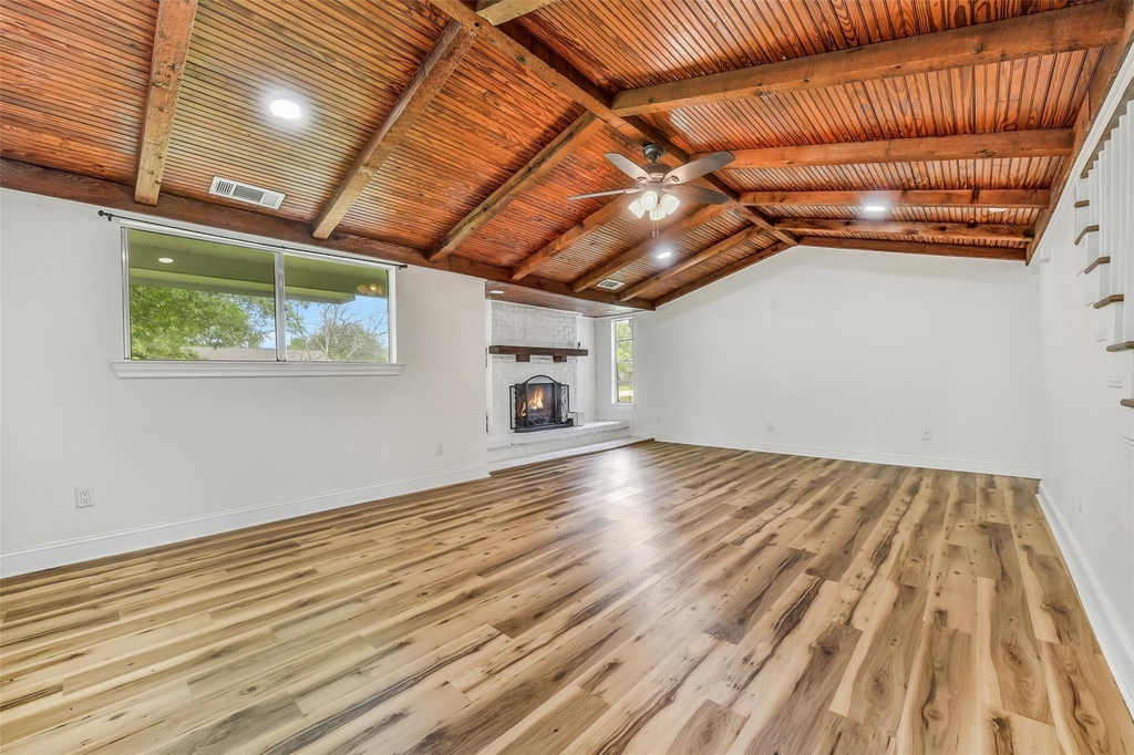 4712 33rd Street - Photo 5