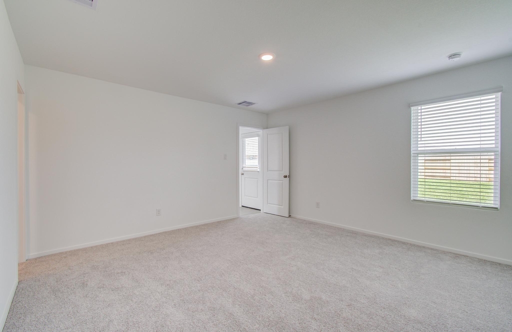 18054 Le Gotte Lane - Photo 19