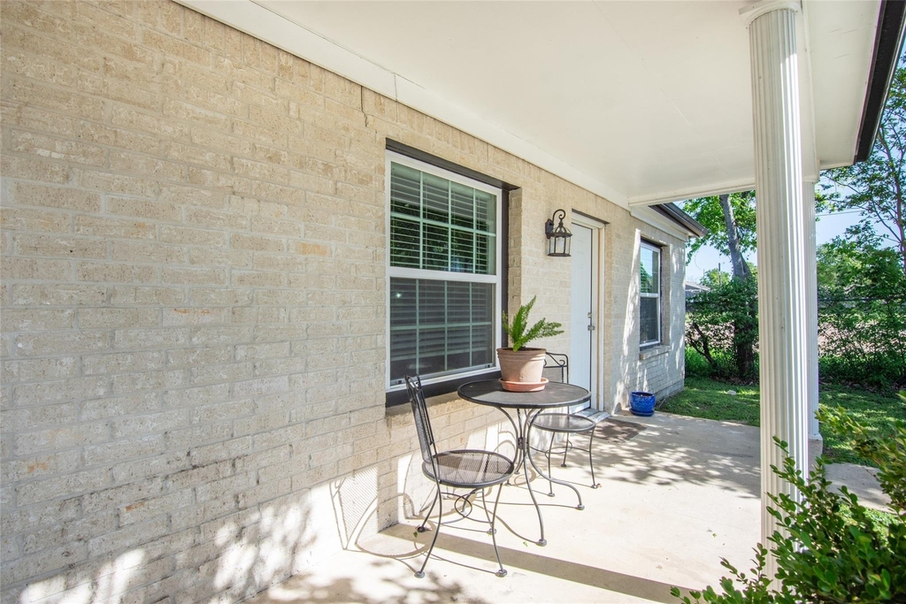 209 Cooner Street - Photo 2
