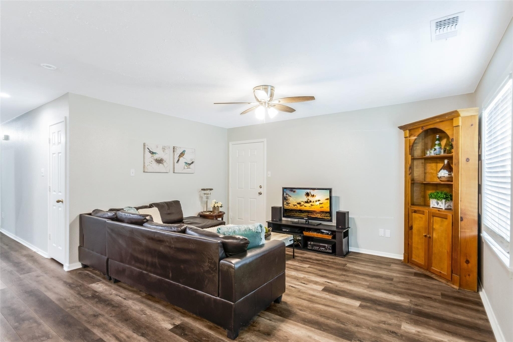 209 Cooner Street - Photo 3