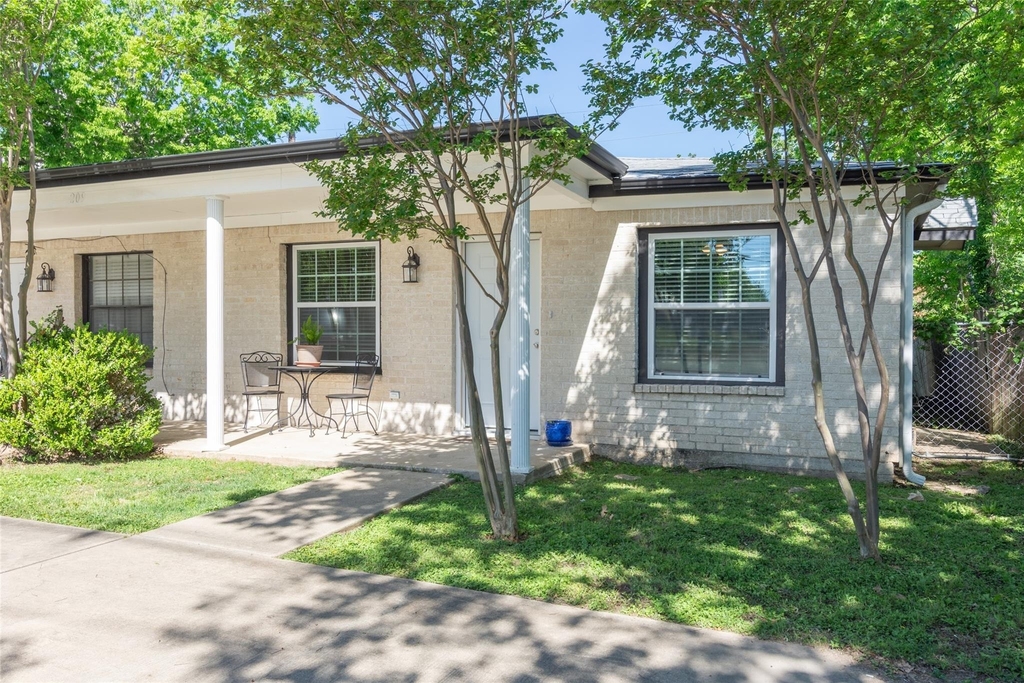 209 Cooner Street - Photo 1