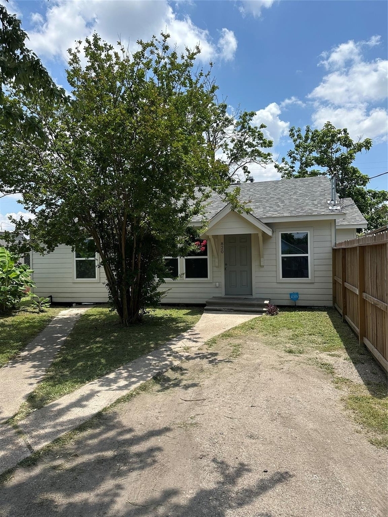 820 Bennington Street - Photo 9