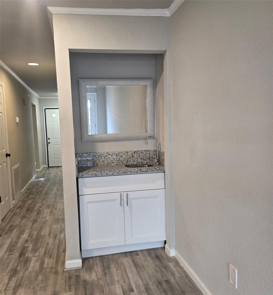 8355 Nairn Street - Photo 4