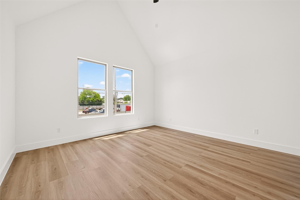7422 Maxroy Street - Photo 19