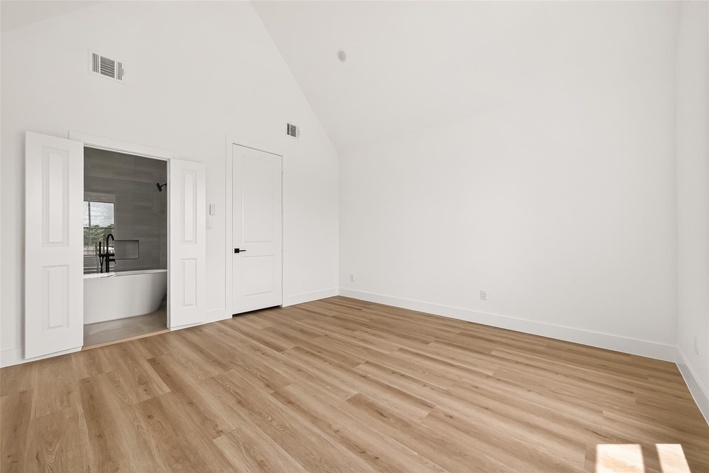 7422 Maxroy Street - Photo 21