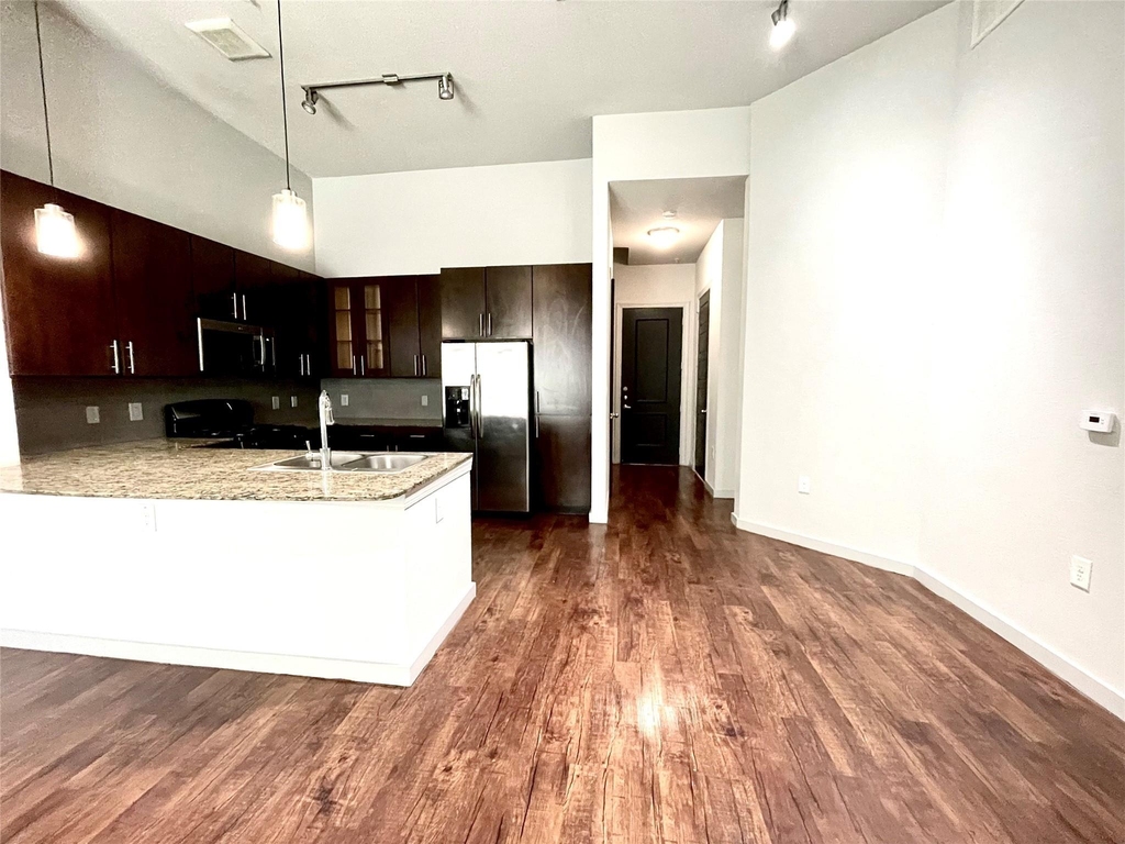 2525 Mccue St Road - Photo 5